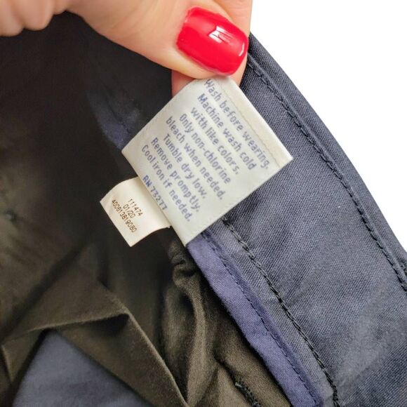 Croft & Barrow BRAND NEW Easy Care Flat Front Navy Blue Khaki Pants - Picture 6 of 9